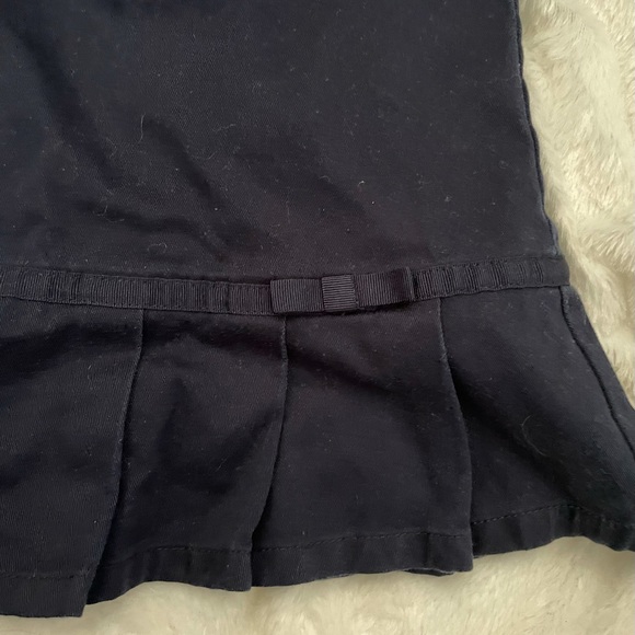 Girls uniform dress size 5 and shirt size 4/5 - Picture 5 of 6